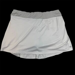 Performance Tennis Skirt Built in Shorts White Size XL, Pleated, Athletic Skort